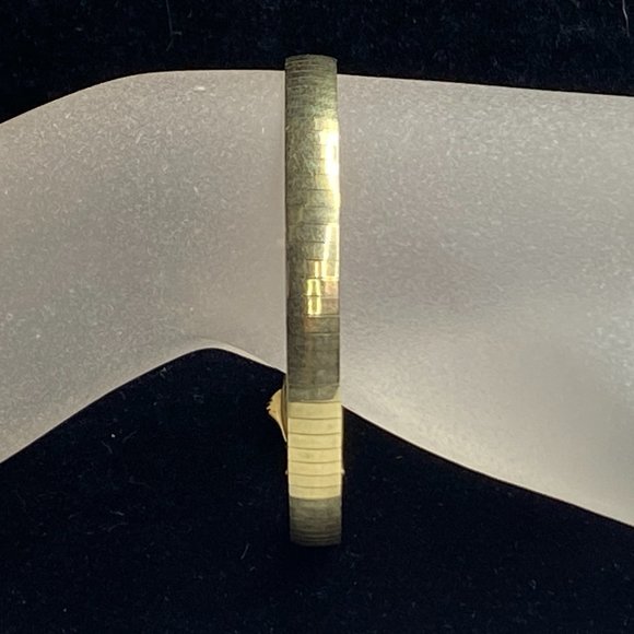 Signed 14K yellow gold 6.0mm Omega link bracelet 7" 15.5gm